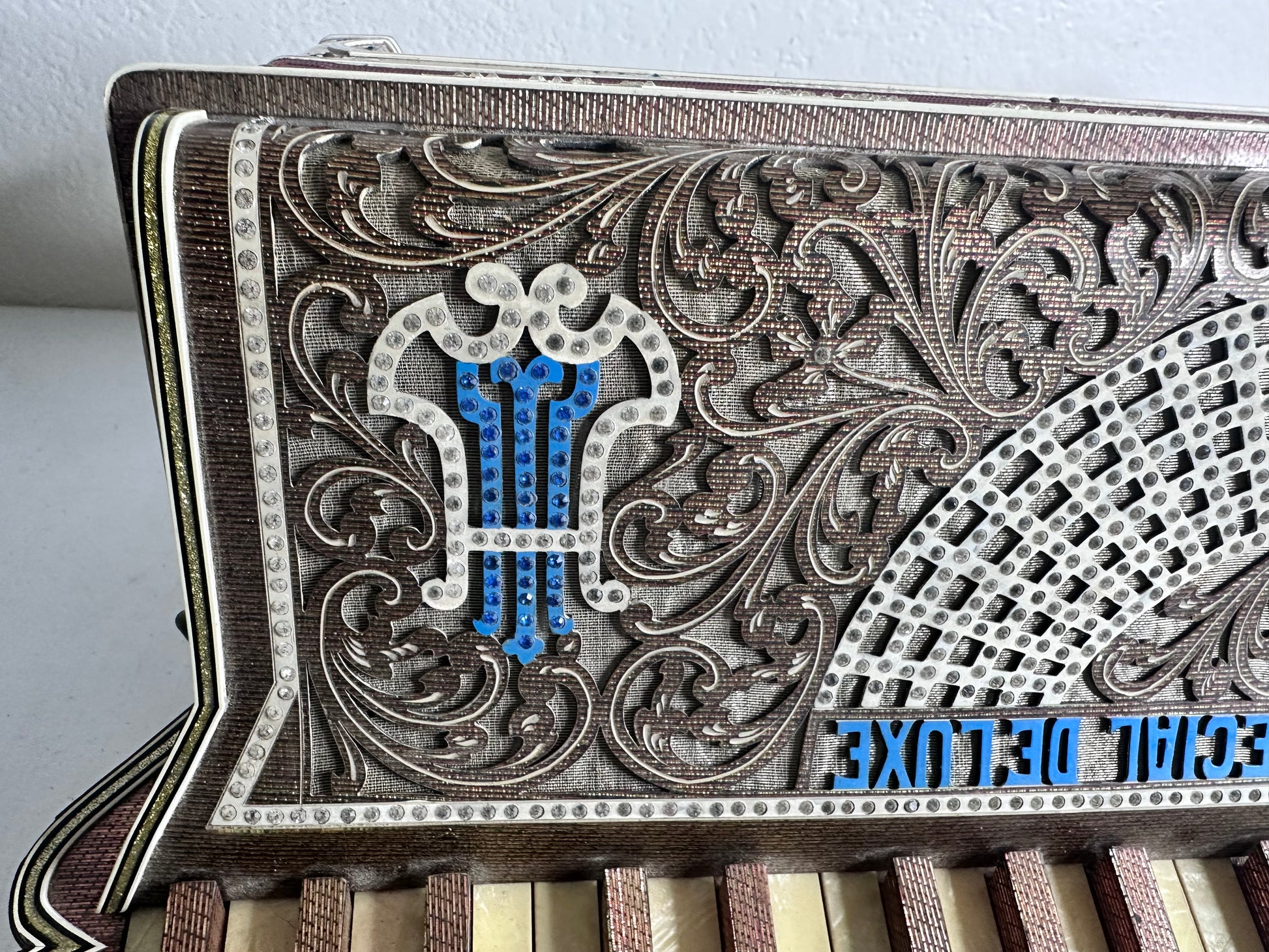 Rare Antique F. Piatanesi Special Deluxe Italian 1930s Piano Accordion - All Original, Untested, 60+ Years in Storage - TreasuTiques