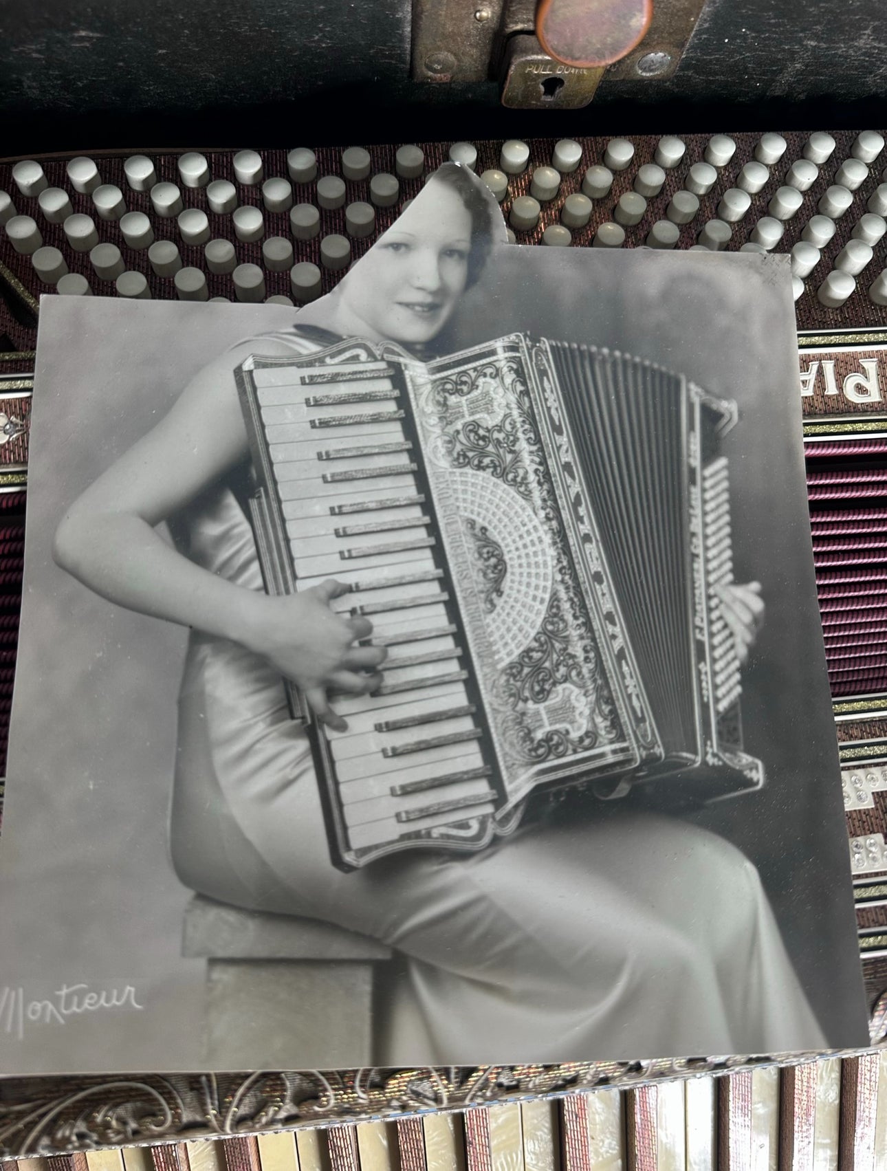 Rare Antique F. Piatanesi Special Deluxe Italian 1930s Piano Accordion - All Original, Untested, 60+ Years in Storage - TreasuTiques