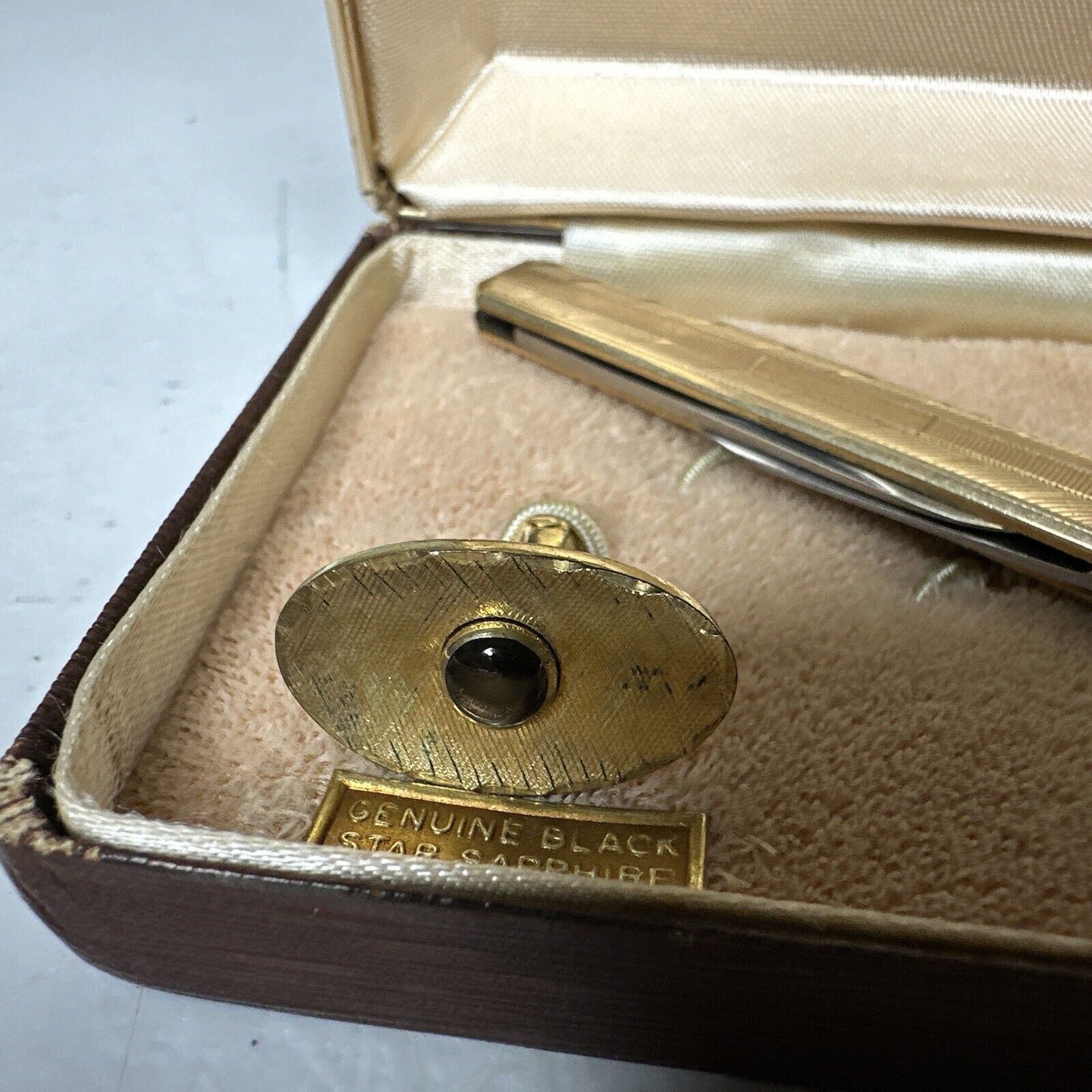 Vintage Men's Black Star Sapphire Cufflink & Knife Set - 1/20 14K G.F. Original Box - TreasuTiques