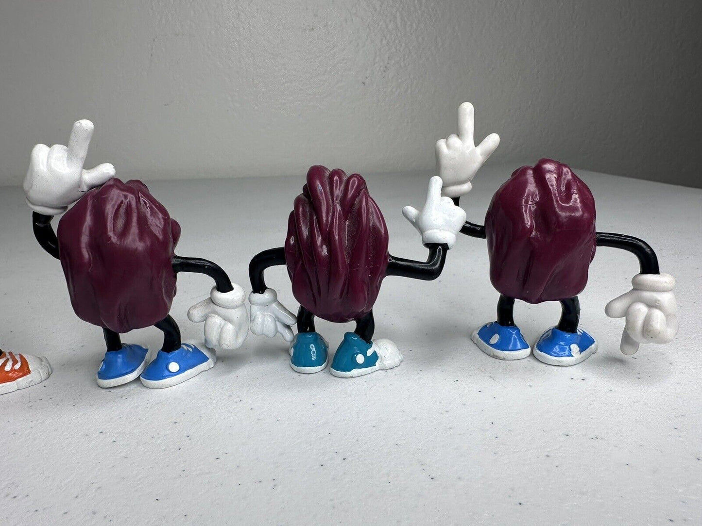 Vintage 1980s California Raisins Clay Figures - Iconic R&B Collectible Set of 6 - TreasuTiques