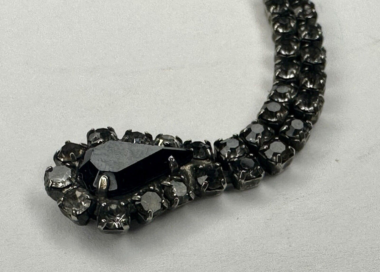 Exquisite Antique 20th Century Fashion Trend Rhinestone Silver-Tone Bracelet - Retro Black Elegance - TreasuTiques