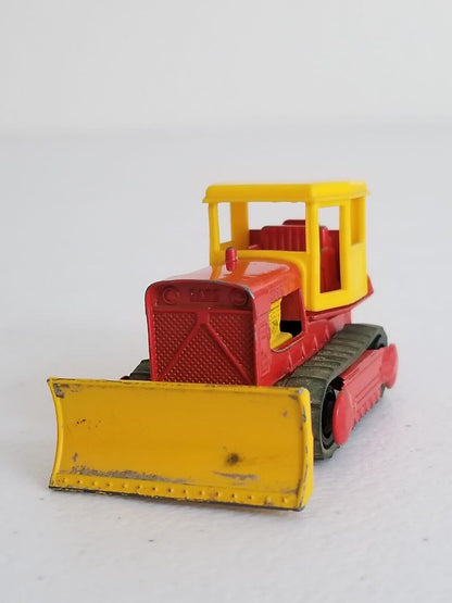 Vintage 1969 Matchbox Lesney No. 16 Case Tractor - Made in England Collectible Diecast Model - TreasuTiques