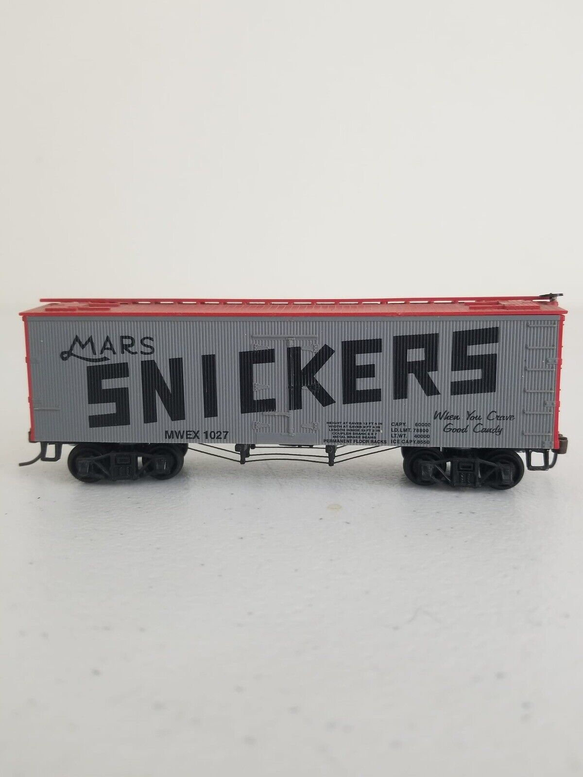 Vintage Train Car Lot: Snickers, Hormel, Southern Pacific - 6 Collectible Boxcars - TreasuTiques