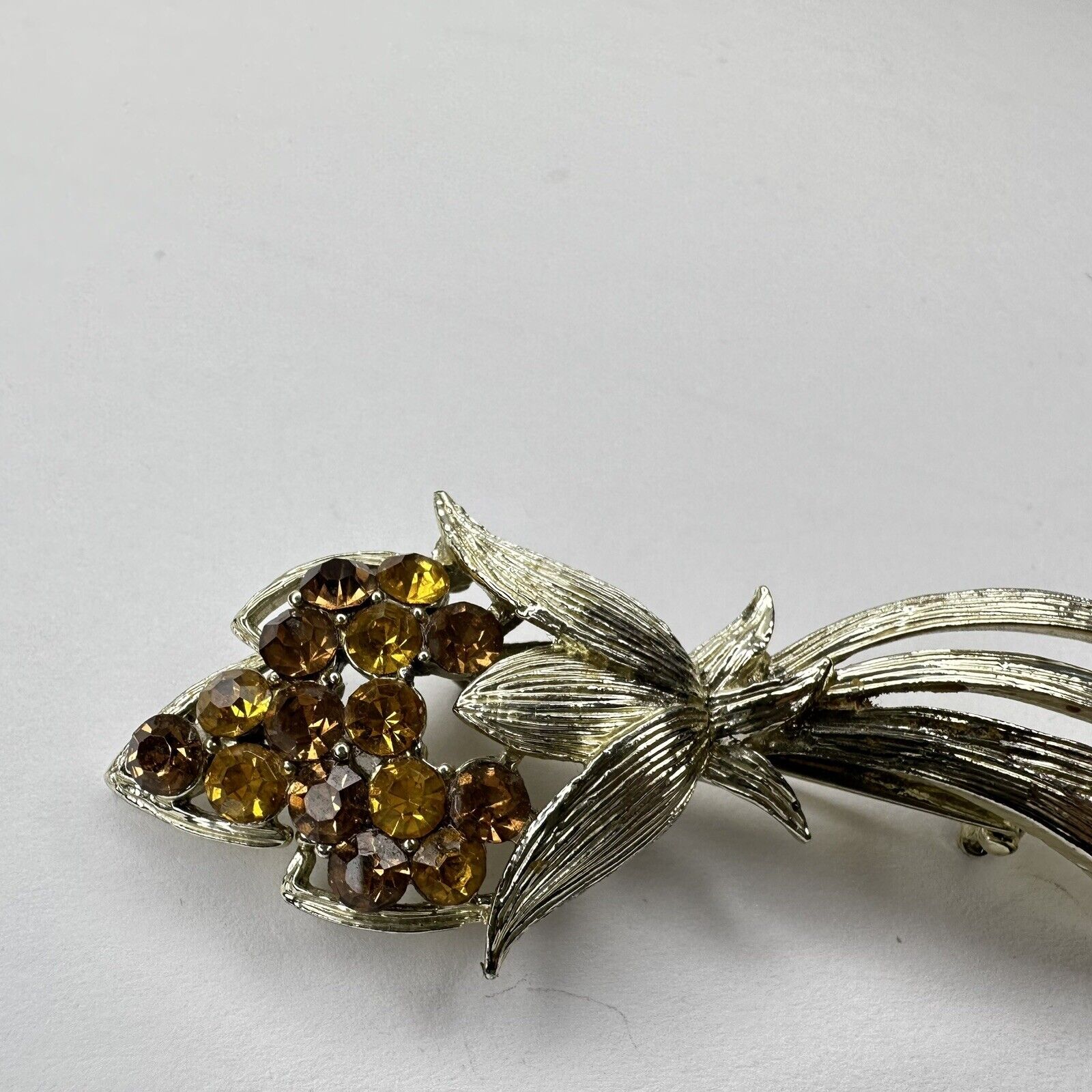 Elegant Vintage Citrine Gold Tone Crystal Glass Flowers Brooch - Vintage Fashion Accessory - TreasuTiques