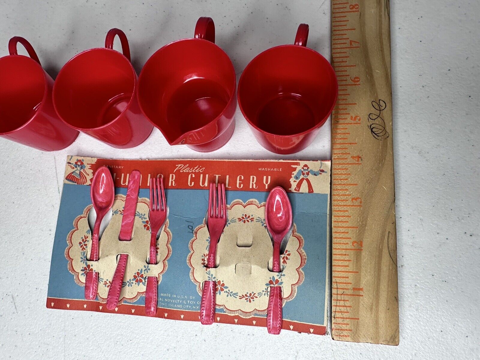 Antique 1930s Red Plastic Junior Cutlery Set by Ideal Novelty – Nostalgic Vintage Find - TreasuTiques