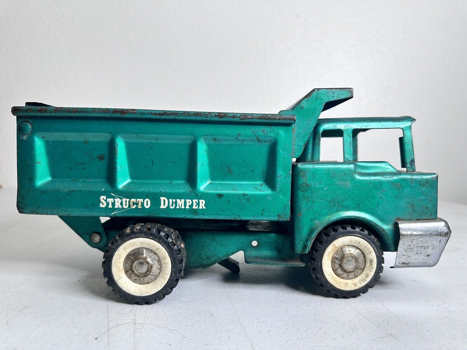 Vintage 1950s Structo Toys Green Metal Dump Truck - Classic Collectible Dumper - TreasuTiques