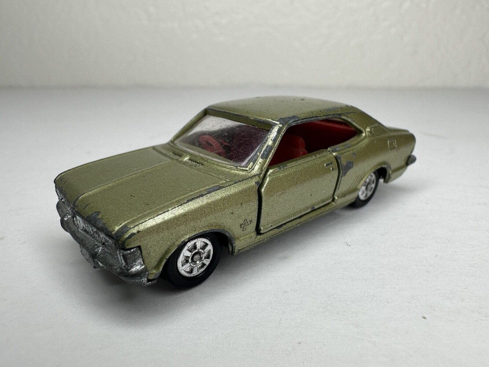 Vintage Tomica Greenish Gold Colt Galant HT GS - Olive Green, Red Interior 2-Door Diecast Model Car - TreasuTiques