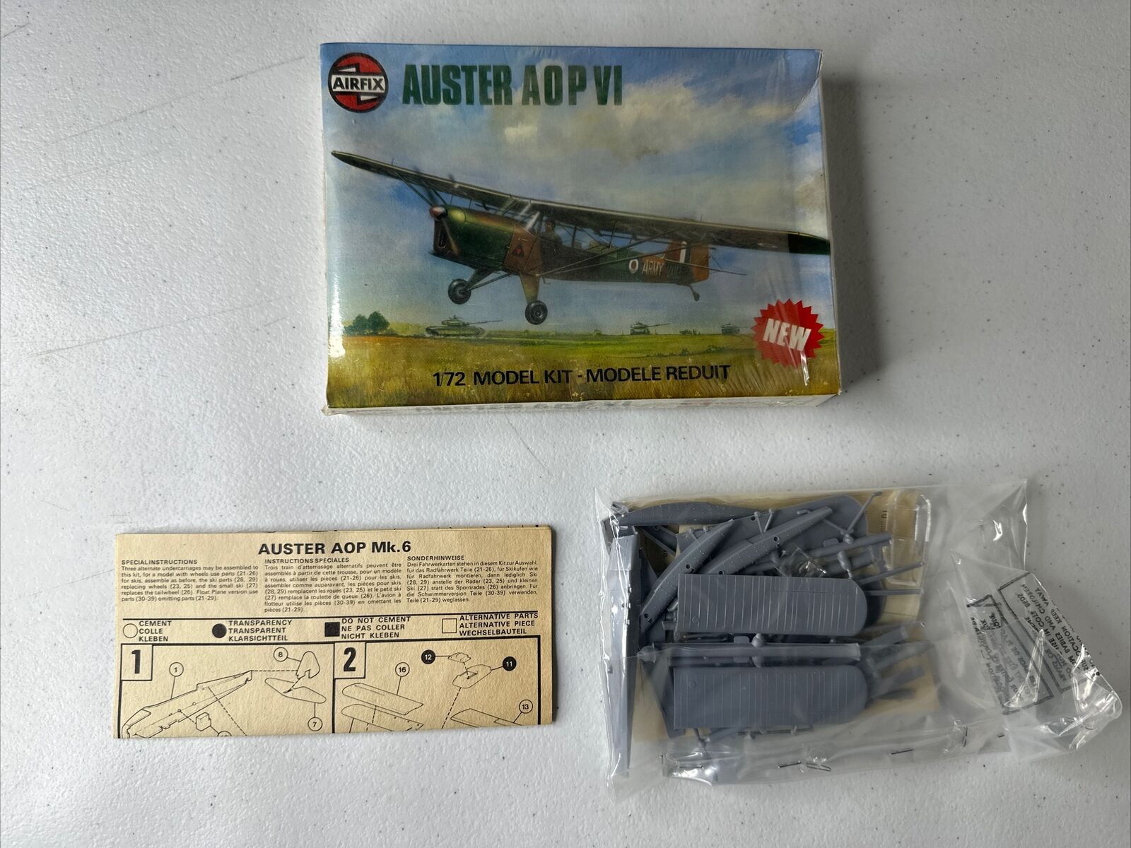 Vintage Airfix Auster AOP VI Model Kit 1/72 Scale - Complete Collectible for Model Enthusiasts - TreasuTiques