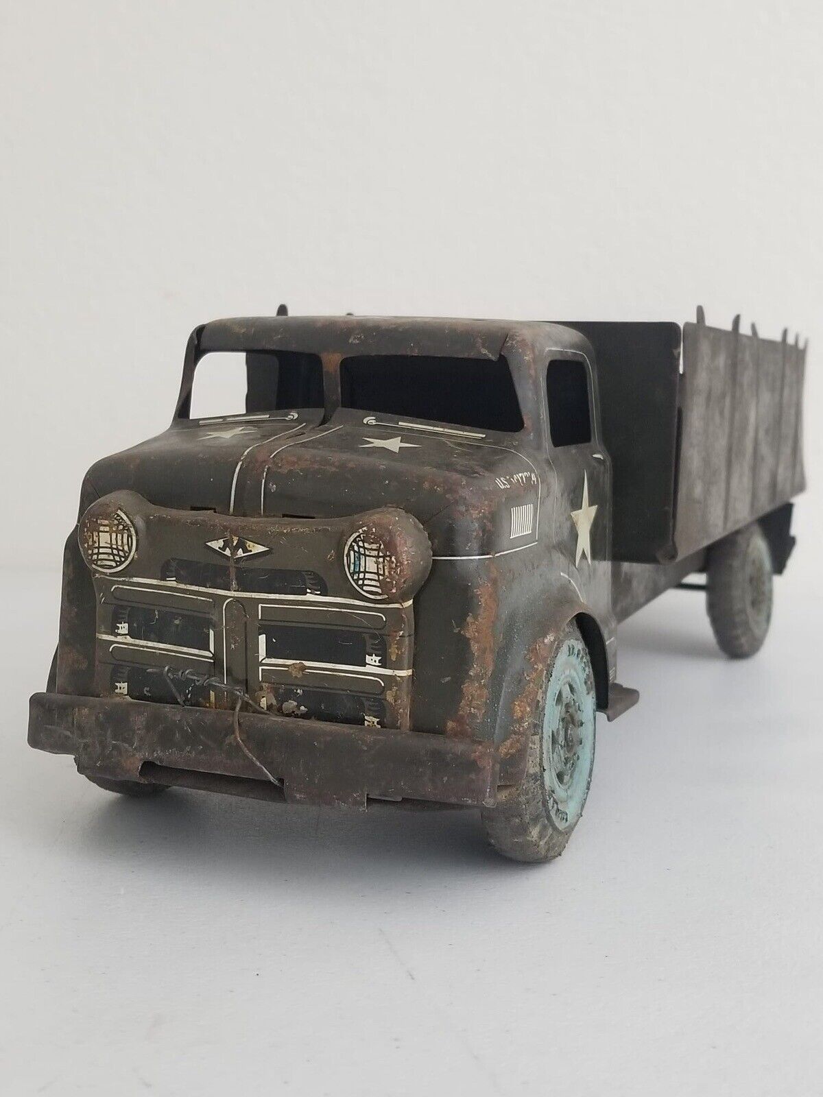 Vintage 1950s LUMAR Military Toy Truck - Pressed Steel Collectible 18.5 Inch - TreasuTiques