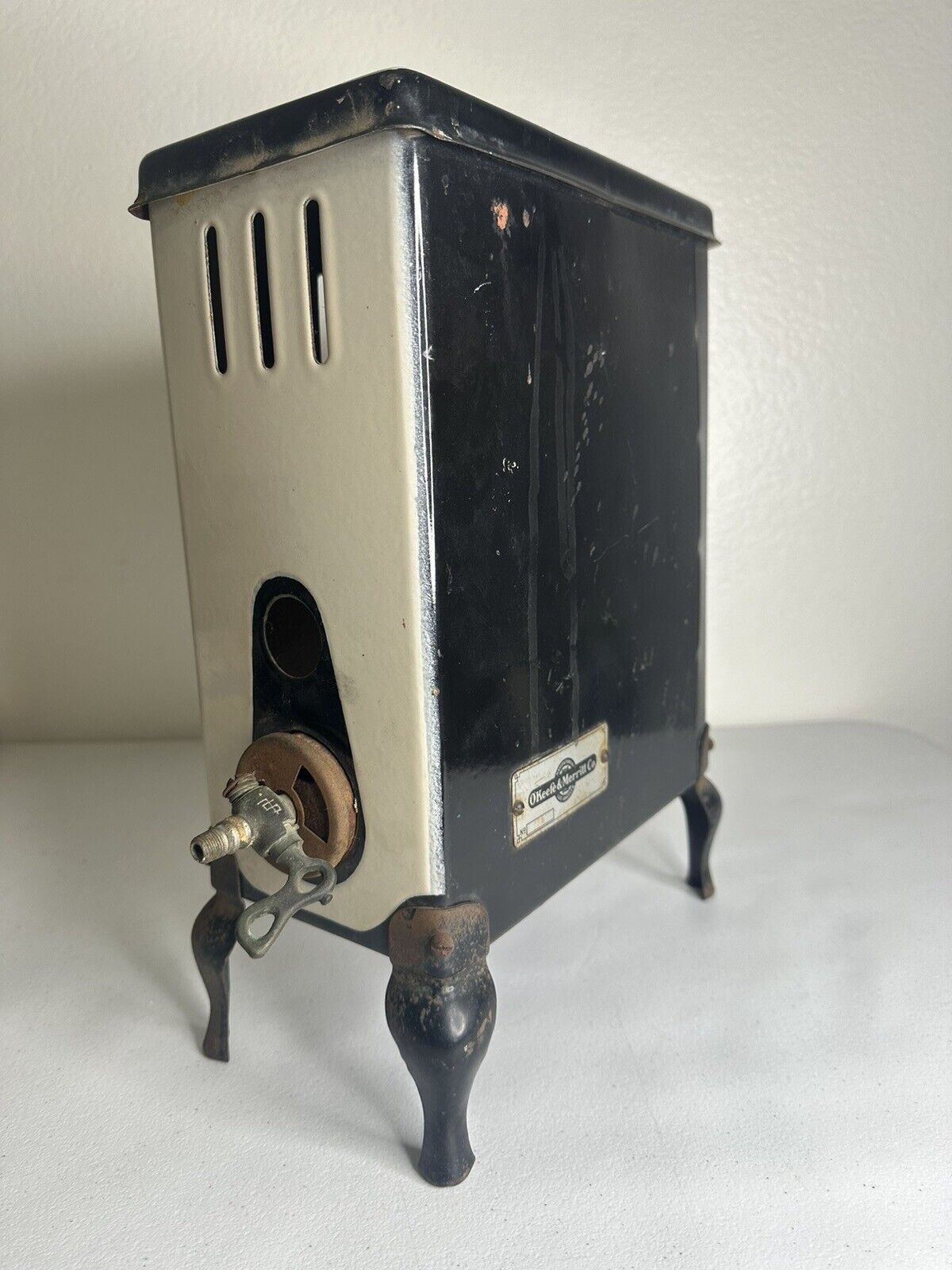 Antique 1930s O'Keefe & Merritt Porcelain Gas Heater - Art Deco Ship Design, 15.5" Tall - TreasuTiques