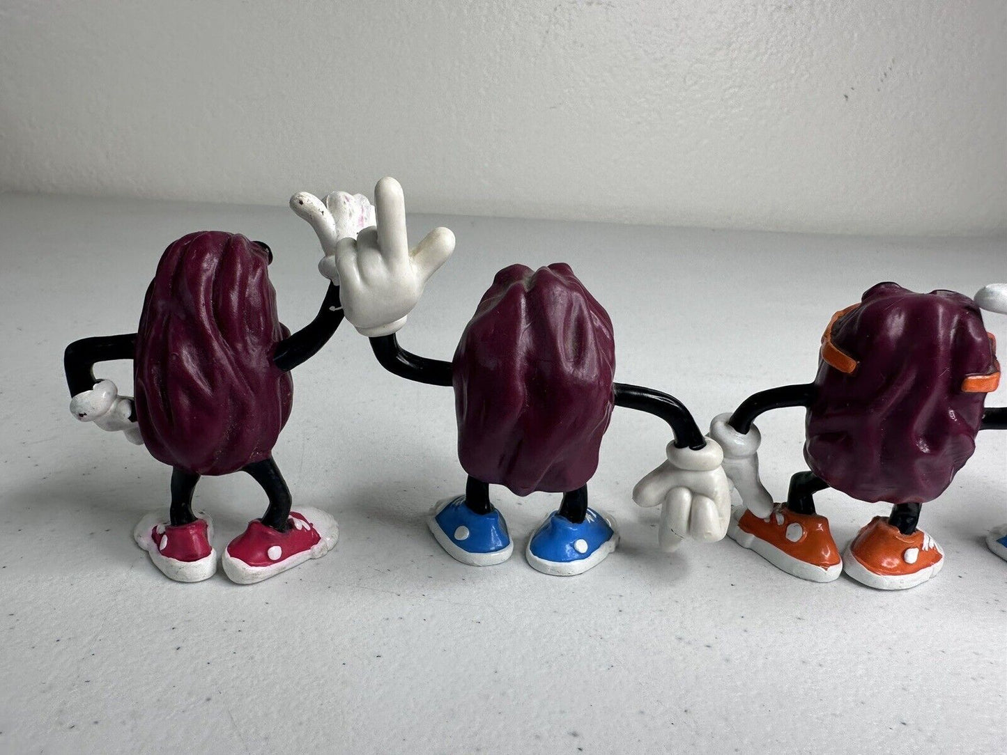 Vintage 1980s California Raisins Clay Figures - Iconic R&B Collectible Set of 6 - TreasuTiques