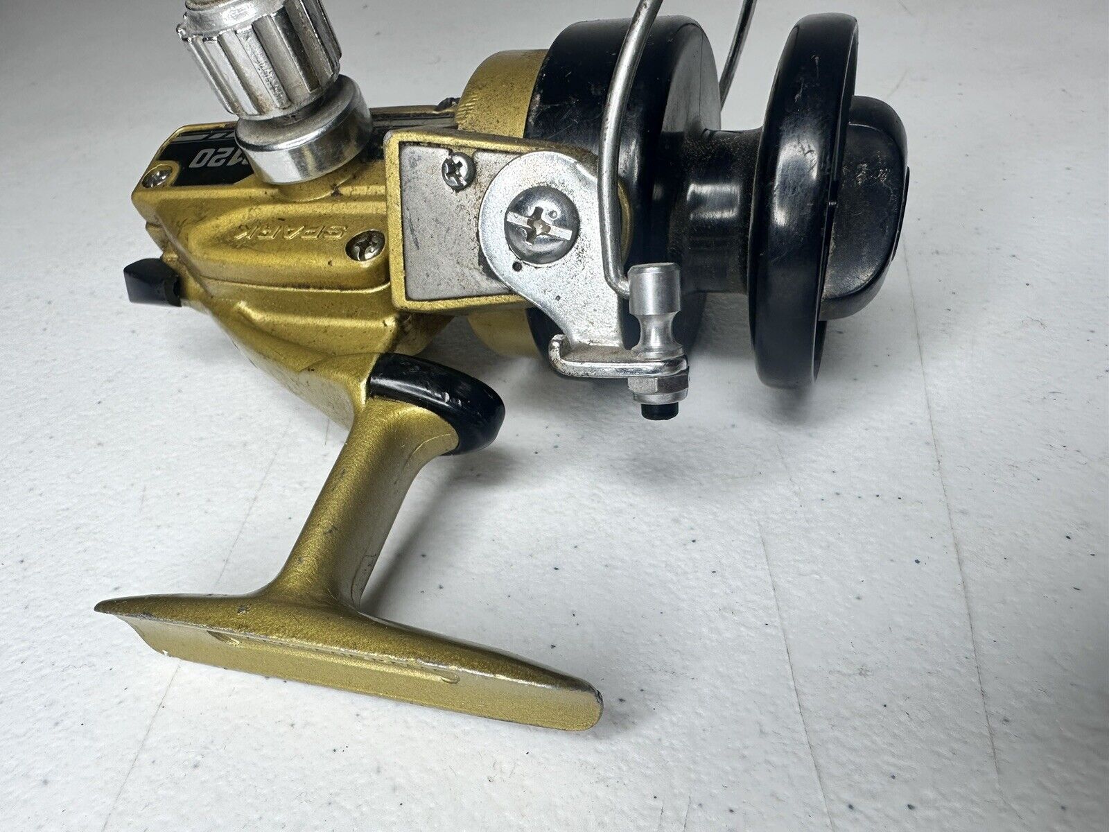 Rare Olympic Spark 3120 Vintage Gold Spinning Fishing Reel - Made in Korea - TreasuTiques