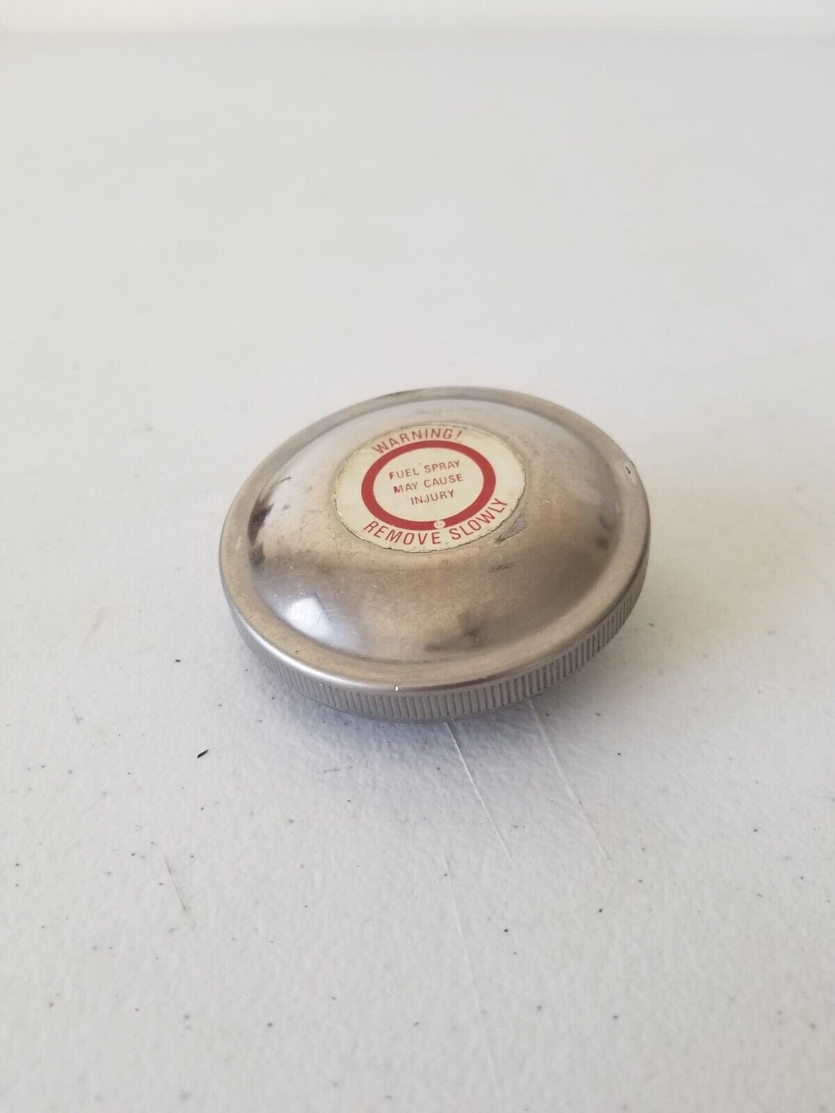 Rare Vintage Gas Cap 7F15 - Classic Auto Fuel Accessory for Collectors - TreasuTiques