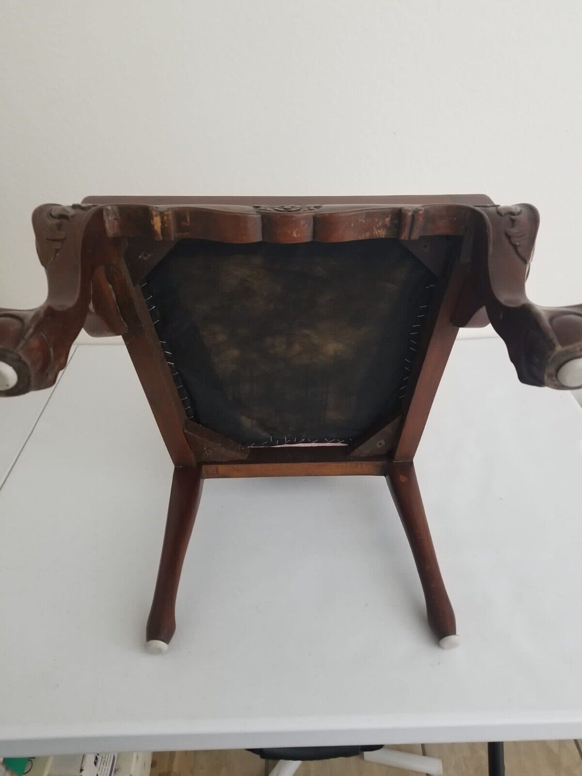 Elegant Antique Chippendale Chair with Cabriole Legs and Claw-and-Ball Feet - Circa 1750s, 26" Width - TreasuTiques