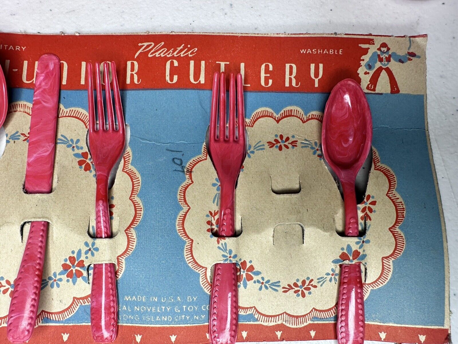 Antique 1930s Red Plastic Junior Cutlery Set by Ideal Novelty – Nostalgic Vintage Find - TreasuTiques