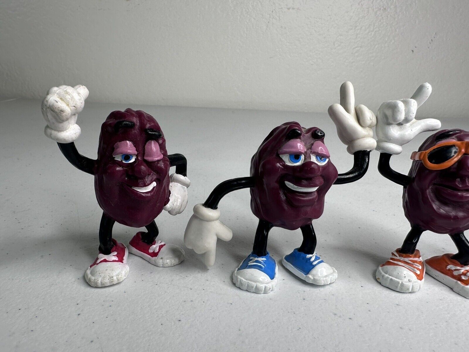 Vintage 1980s California Raisins Clay Figures - Iconic R&B Collectible Set of 6 - TreasuTiques