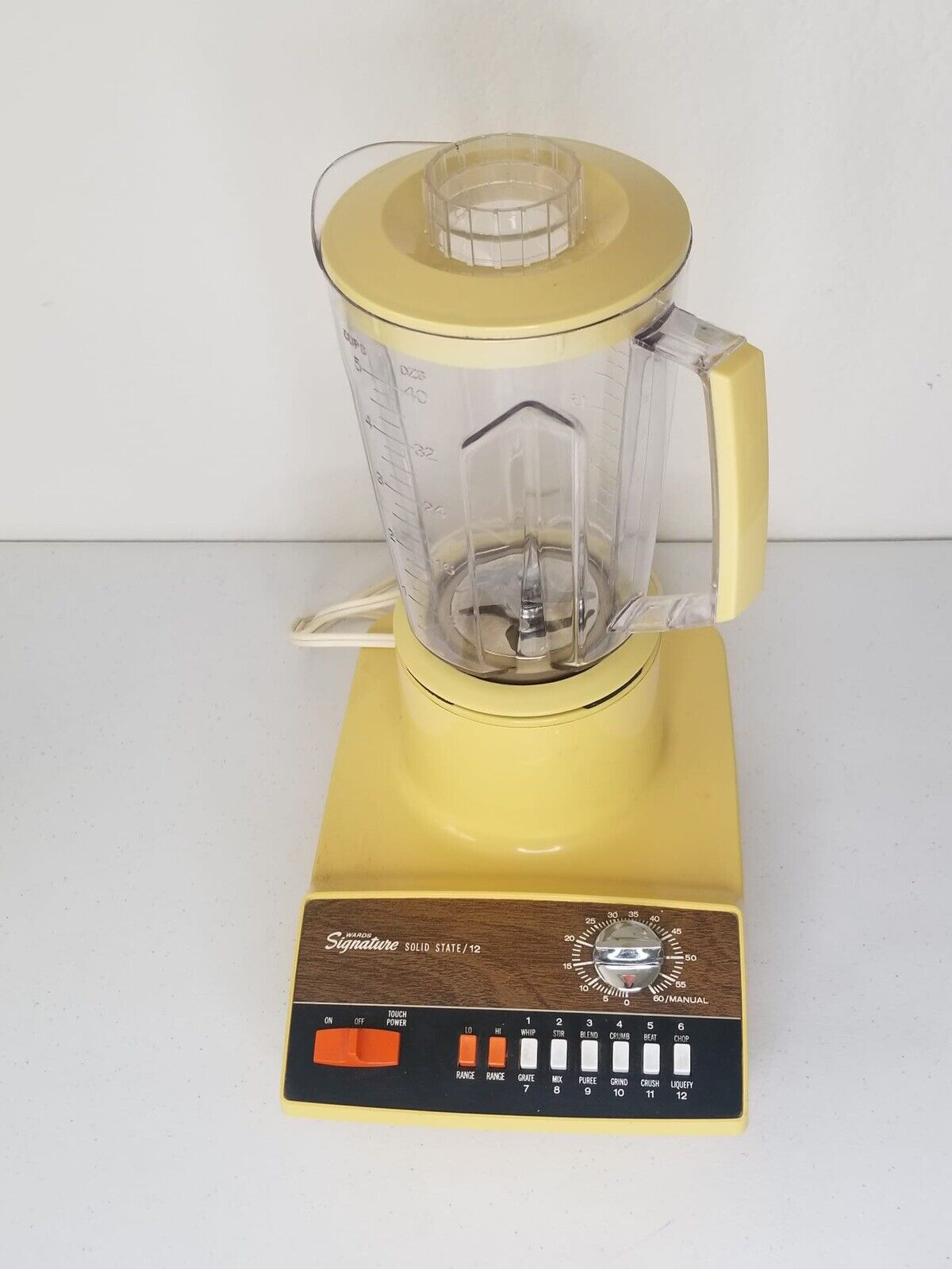 1970s Montgomery Ward Signature Solid State 12 Blender VNS 45804 - Vintage Yellow - TreasuTiques