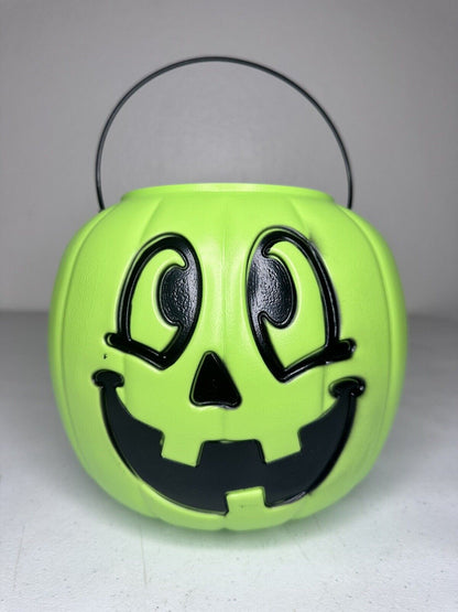 Retro Lime Green Halloween Pumpkin Bucket - General Foam Plastics Vintage Trick-or-Treat Pail - TreasuTiques