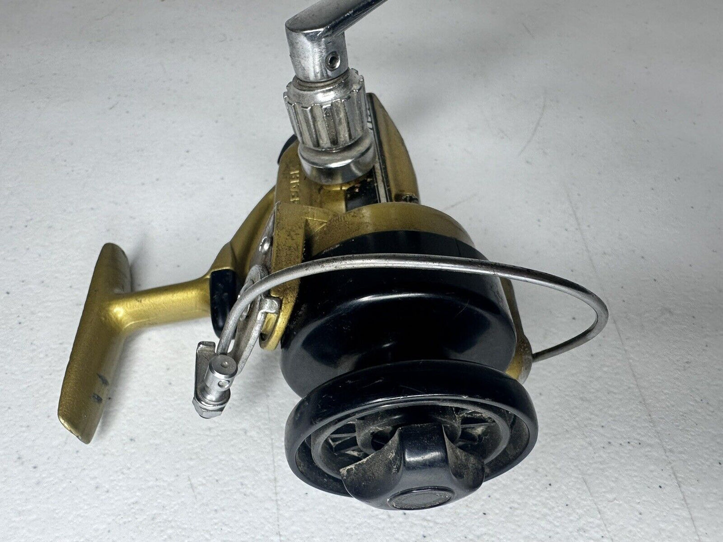 Rare Olympic Spark 3120 Vintage Gold Spinning Fishing Reel - Made in Korea - TreasuTiques