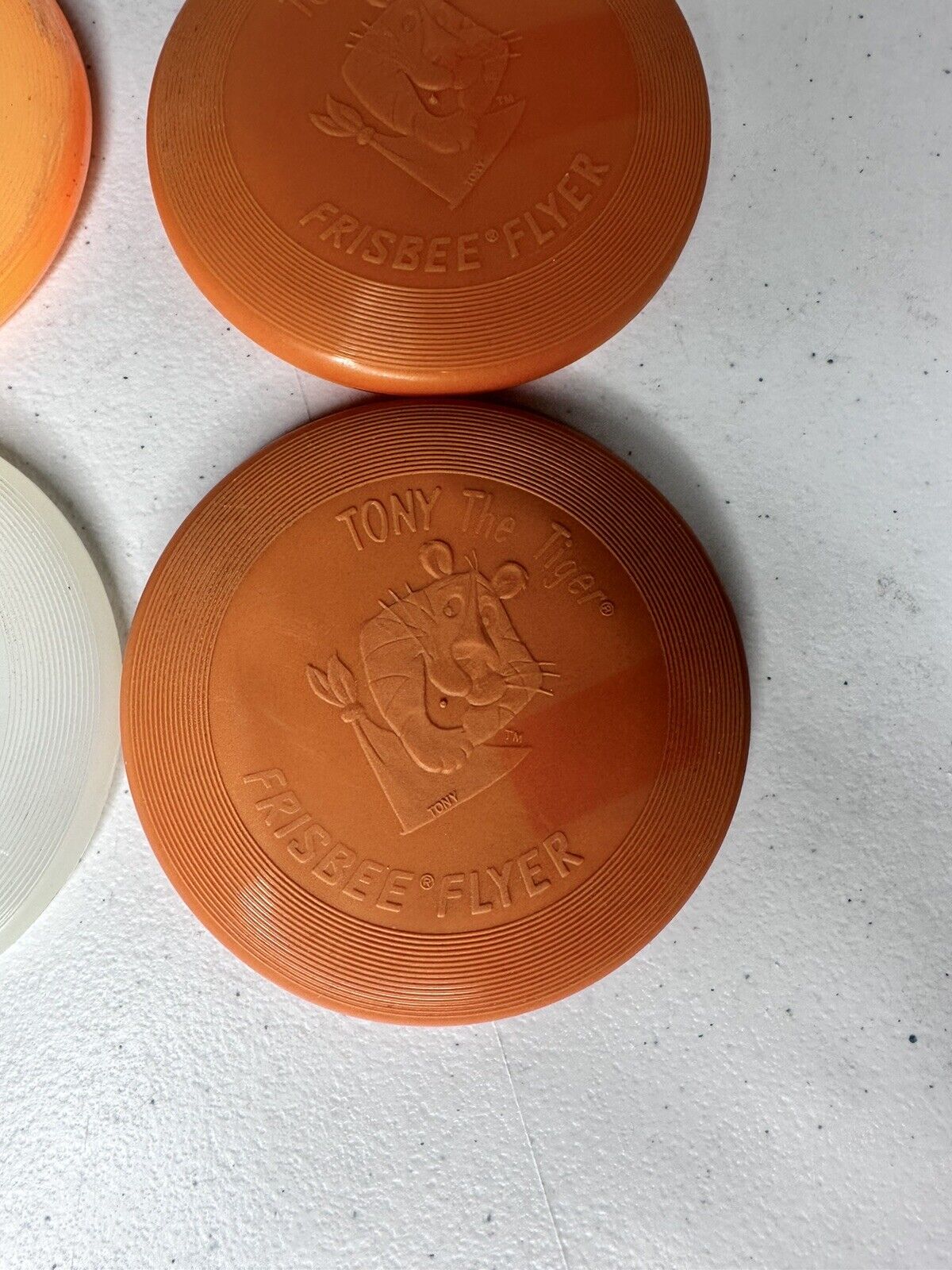 1988 Kellogg's Tony The Tiger Mini Frisbee Flyer Discs - Set of 4 Collectible Vintage Toys - TreasuTiques