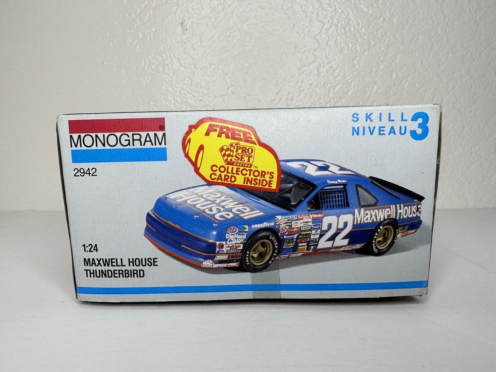 Vintage Monogram 1991 #22 Maxwell House Thunderbird Stock Car Model Kit 1/24 Sca - TreasuTiques