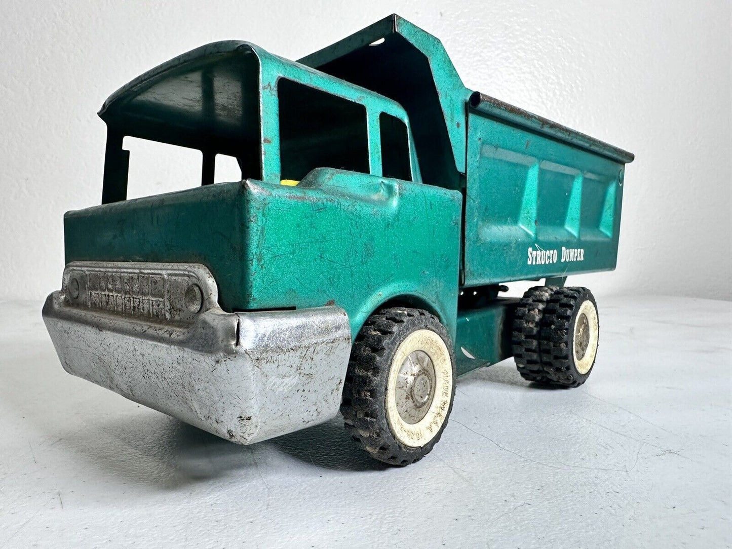 Vintage 1950s Structo Toys Green Metal Dump Truck - Classic Collectible Dumper - TreasuTiques