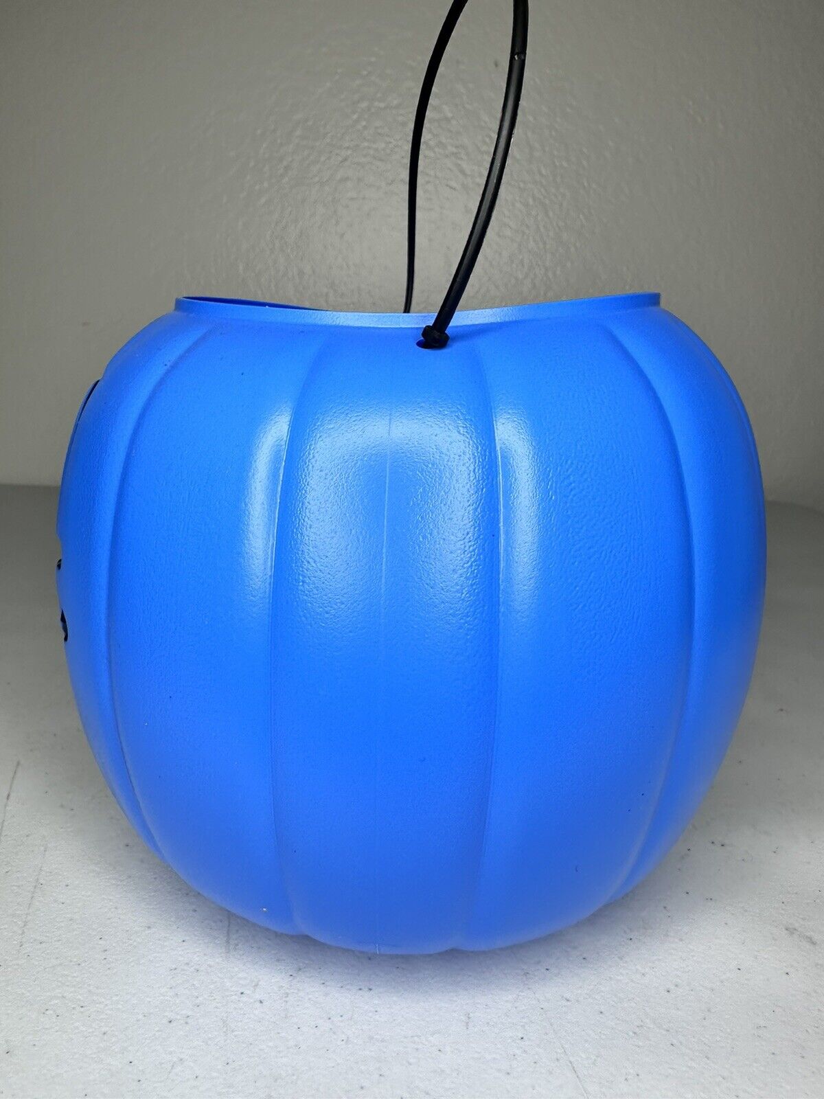 Collectible Blue Pumpkin Lantern – Vintage Halloween Decor, Festive Centerpiece, General Foam Plastics Norfolk VA - TreasuTiques