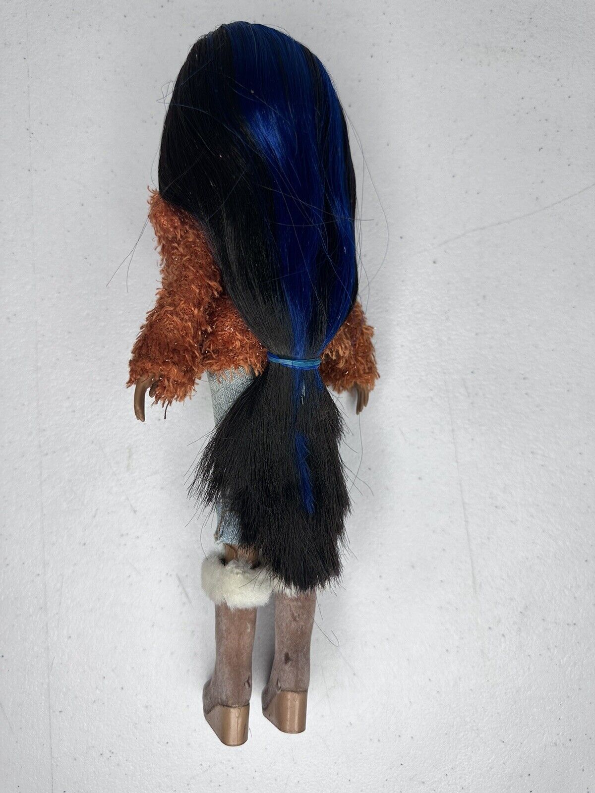 2015 MGA Bratz Doll - Long Black Hair with Blue Streaks, Fashion Collectible Toy Figure - TreasuTiques