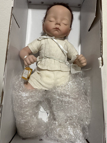 Ashton Drake Lifelike Jesus Birth Savior Doll by Diana Effner - Perfect Christmas Collectible - TreasuTiques