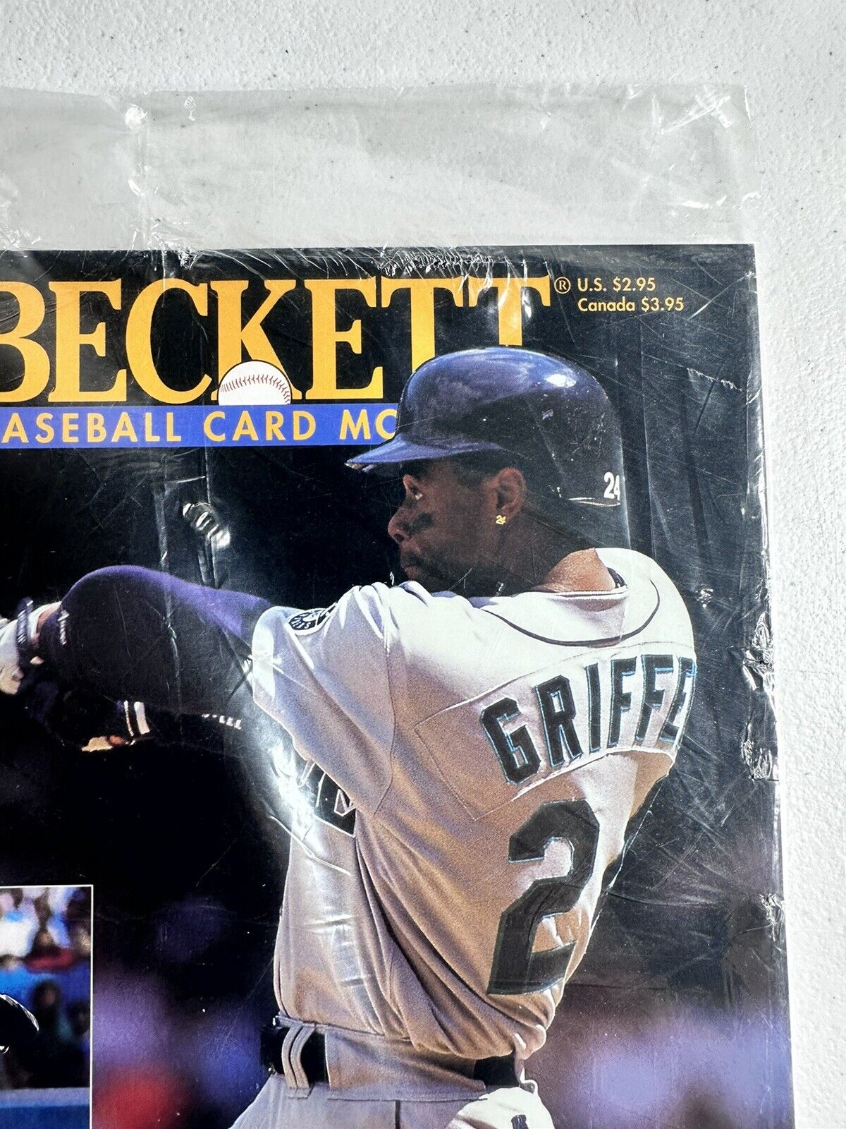 Mint Condition June 1994 Beckett Magazine Featuring Ken Griffey Jr. - Issue #111 - MLB Mariners Collectible - TreasuTiques