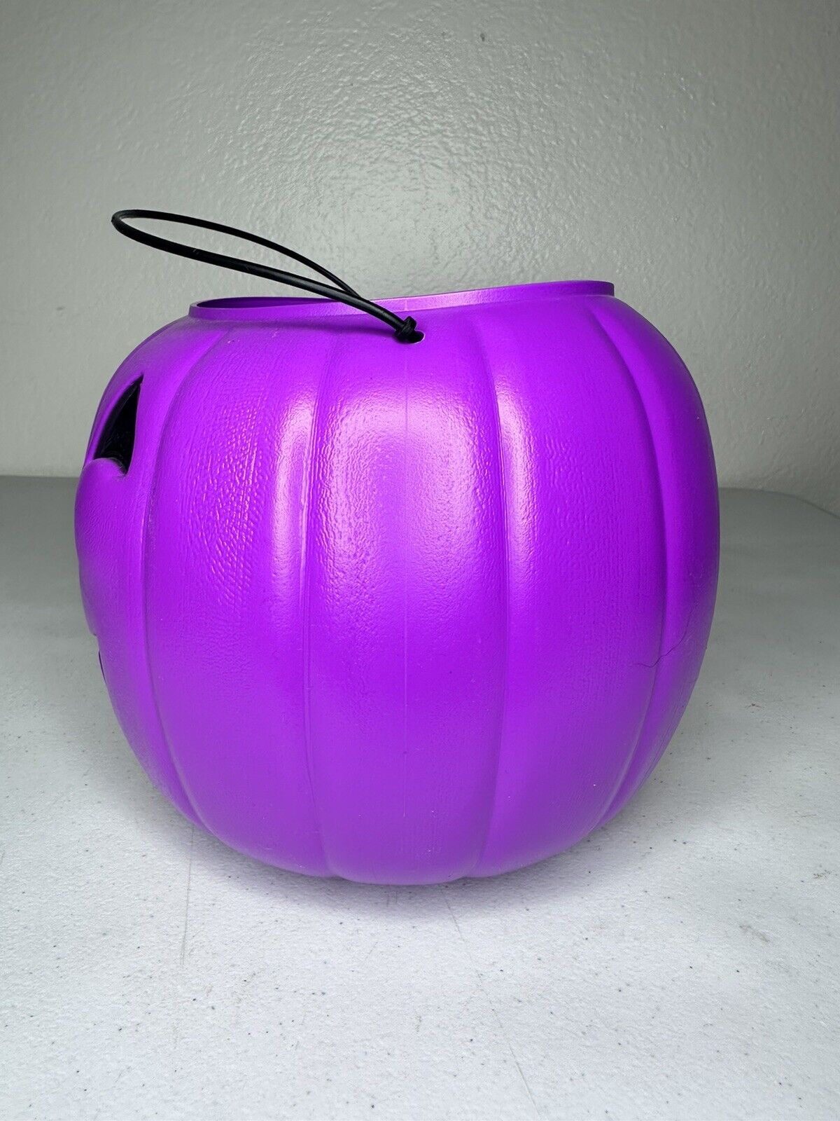 Vintage General Foam Purple Halloween Pumpkin Pail with Handle - Collectible Candy Bucket - TreasuTiques