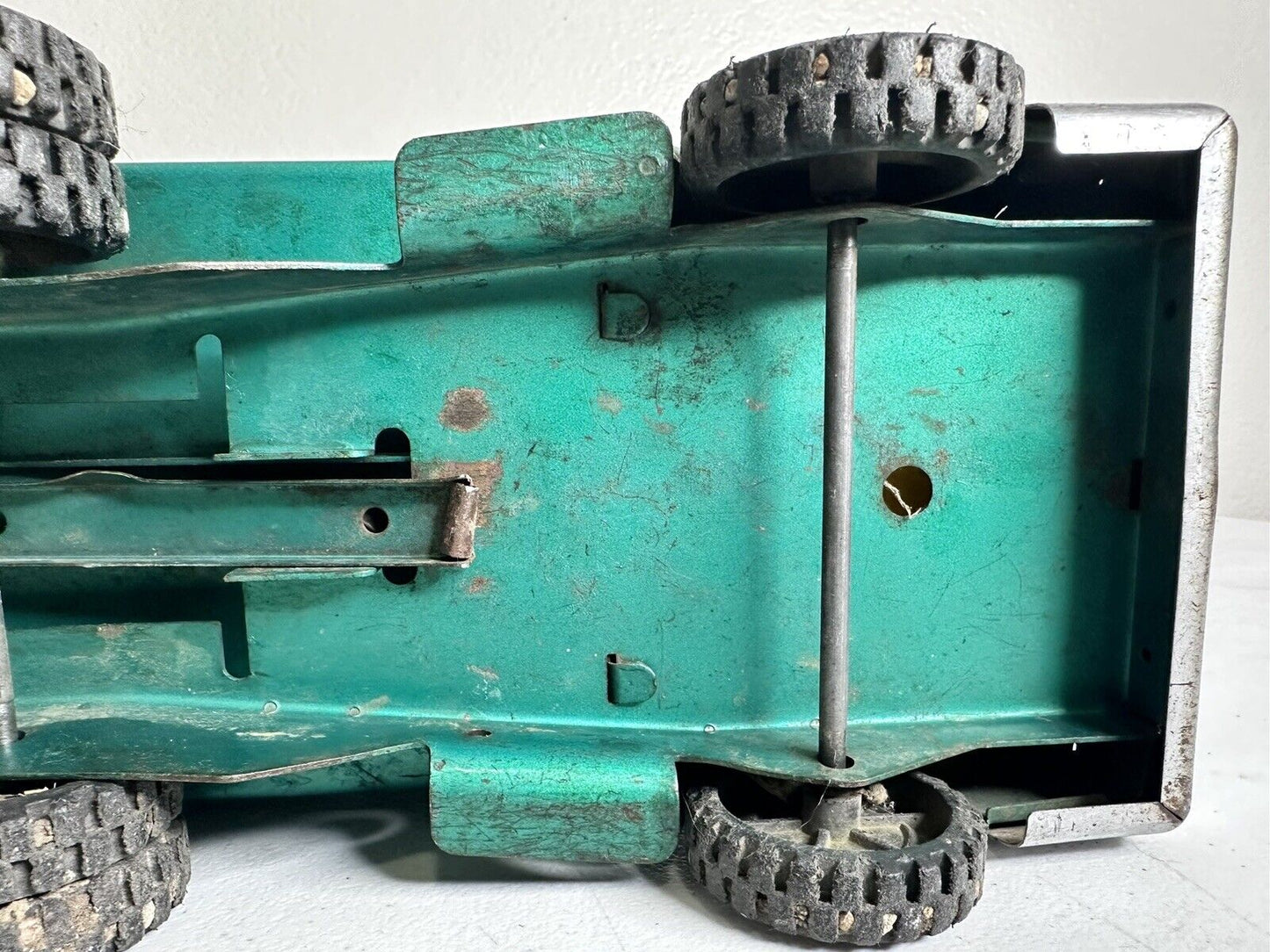 Vintage 1950s Structo Toys Green Metal Dump Truck - Classic Collectible Dumper - TreasuTiques