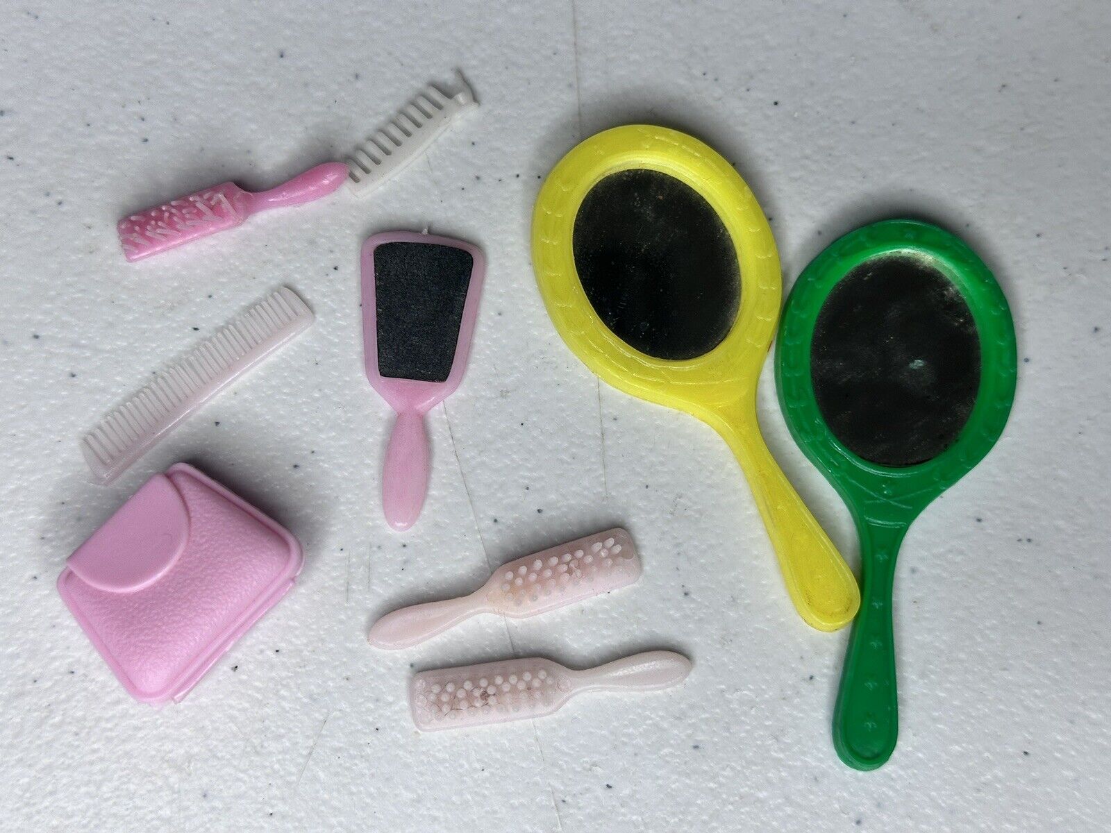 Vintage 1970s Barbie Accessory Set - Sweet Dreams #3350 - Pink Mirror, Brush, Comb & More - TreasuTiques