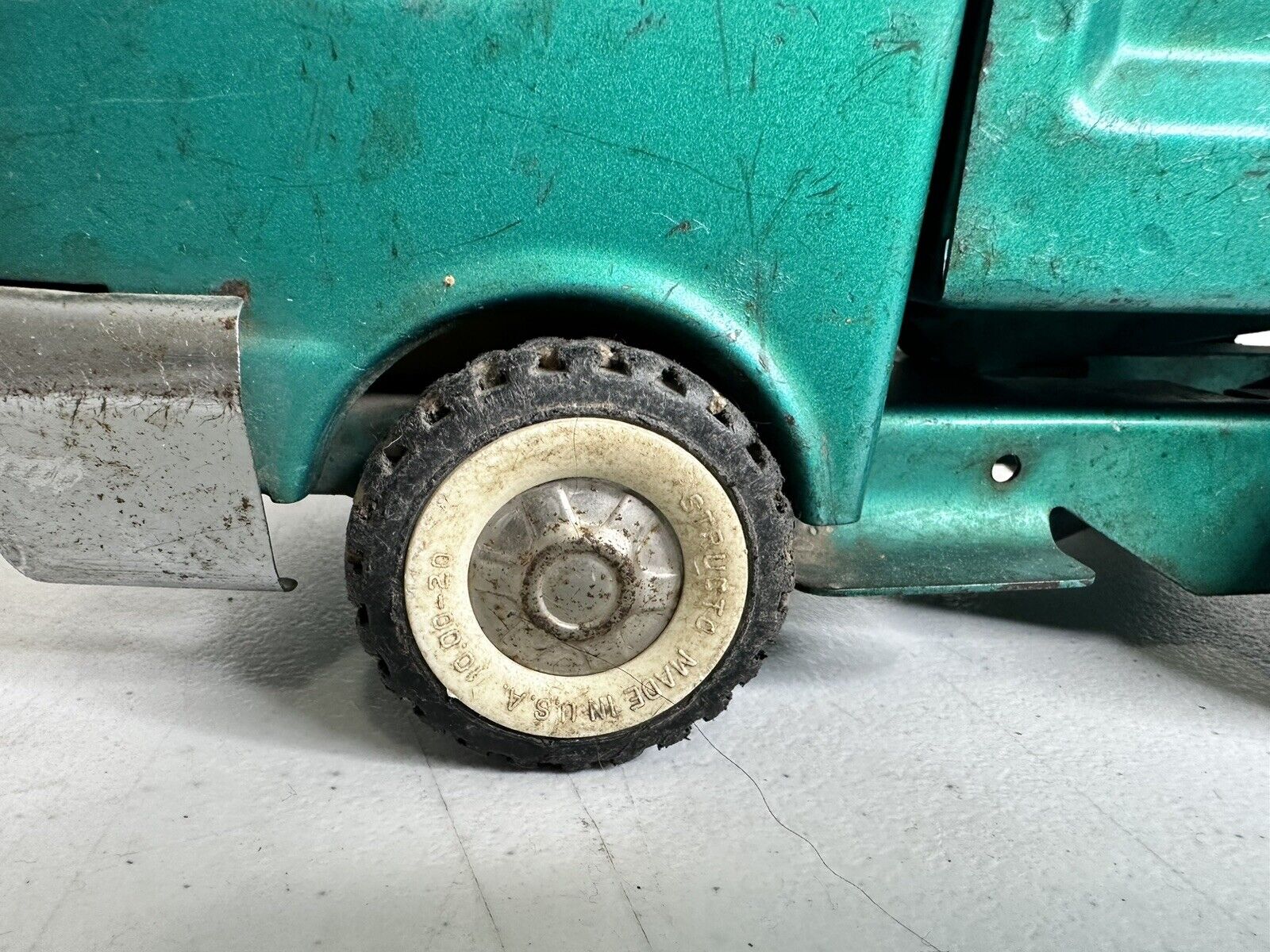 Vintage 1950s Structo Toys Green Metal Dump Truck - Classic Collectible Dumper - TreasuTiques