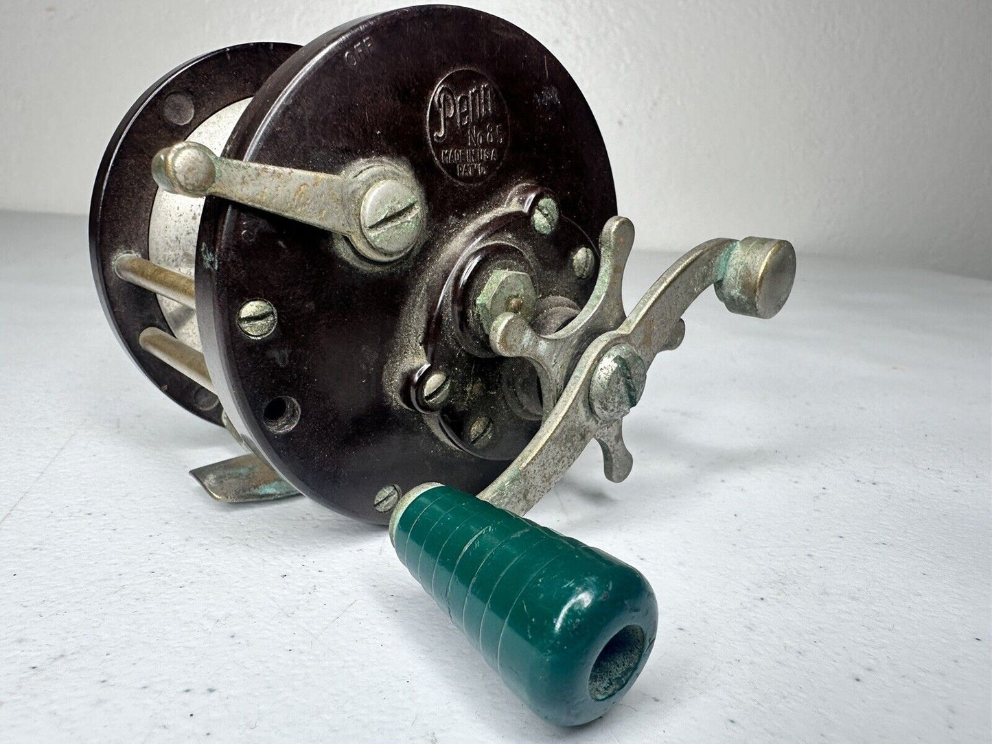 Rare Vintage 1940s Penn Model No. 85 Fishing Reel - Collectible Angling Gear Made in USA - TreasuTiques