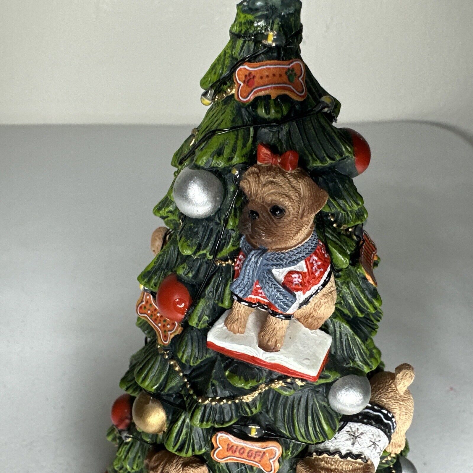 Bradford Exchange "Making Spirits Bright" Illuminated Tabletop Pug Christmas Tree - Missing Star - TreasuTiques
