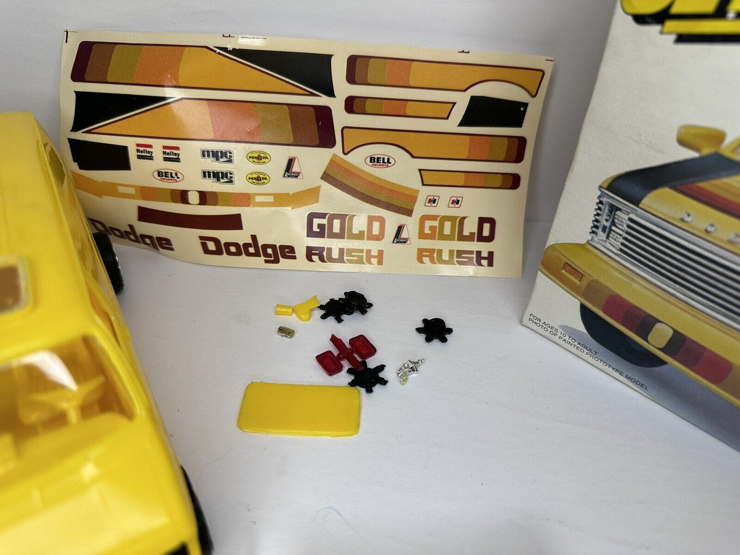 1978 Vintage MPC 1/25 Gold Rush Custom Dodge Van Model Kit - Complete with Original Box #1-0423 - TreasuTiques