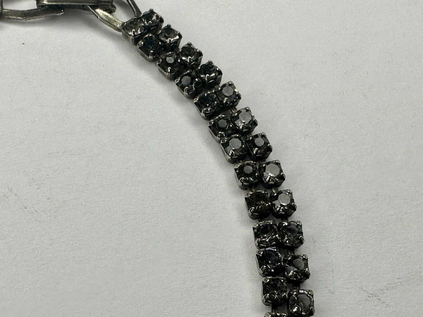 Exquisite Antique 20th Century Fashion Trend Rhinestone Silver-Tone Bracelet - Retro Black Elegance - TreasuTiques