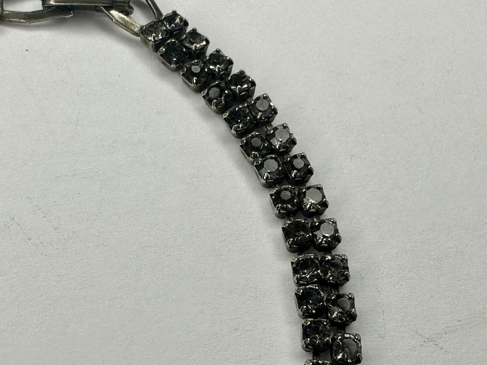 Exquisite Antique 20th Century Fashion Trend Rhinestone Silver-Tone Bracelet - Retro Black Elegance - TreasuTiques