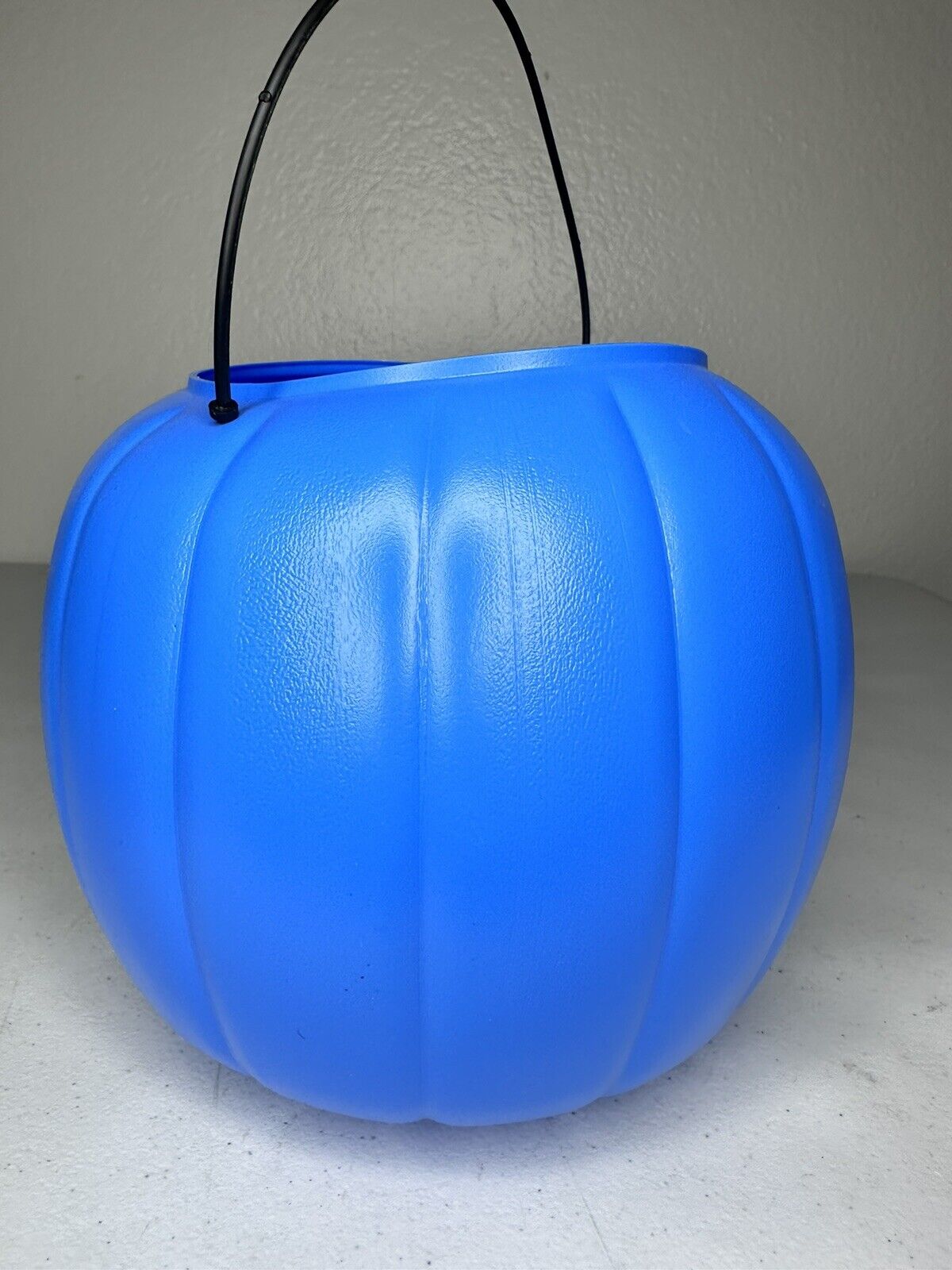 Collectible Blue Pumpkin Lantern – Vintage Halloween Decor, Festive Centerpiece, General Foam Plastics Norfolk VA - TreasuTiques