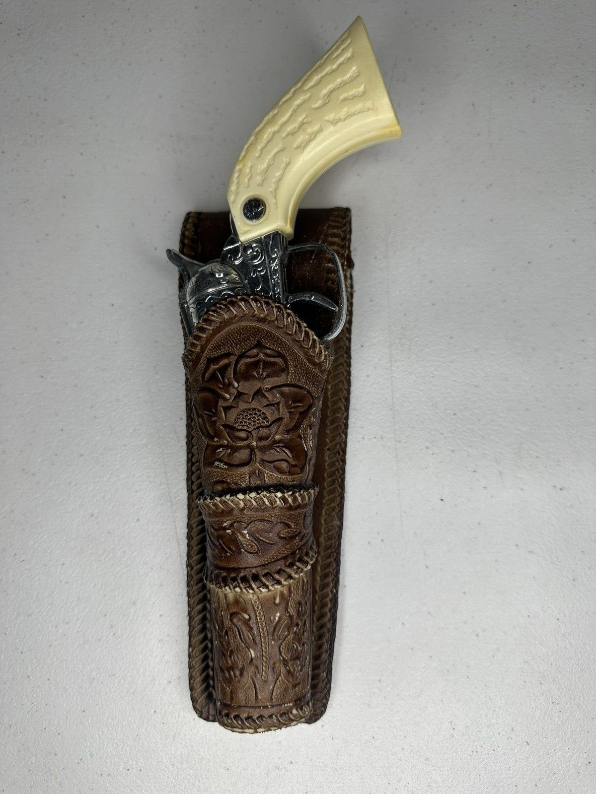 Vintage Kusan Inc. Western Six Shooter Toy Cap Gun #280 with Ornate Leather Holster - TreasuTiques