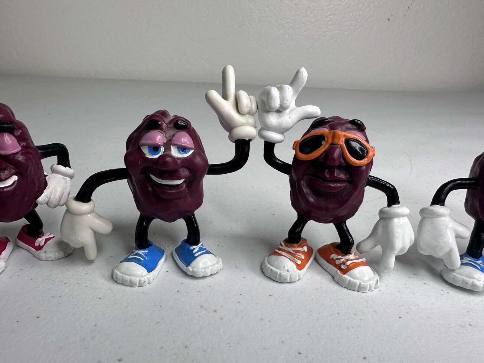 Vintage 1980s California Raisins Clay Figures - Iconic R&B Collectible Set of 6 - TreasuTiques