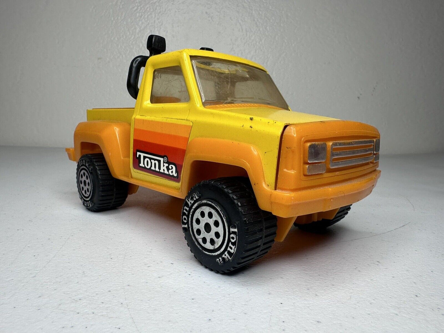 Vintage 1979 Tonka Pickup Truck 8" Metal & Plastic Toy Vehicle - Retro Original - TreasuTiques