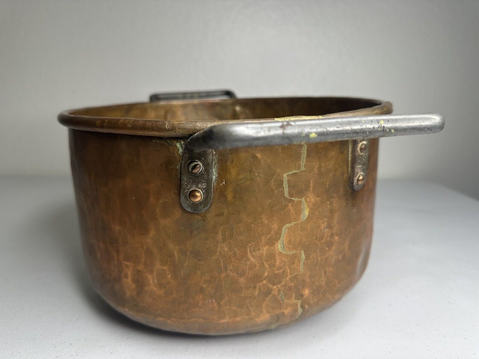 Antique Early 1800s Hand-Hammered French Copper Stew Pot with Dovetail Joints - 10.5" Vintage Cookware - TreasuTiques