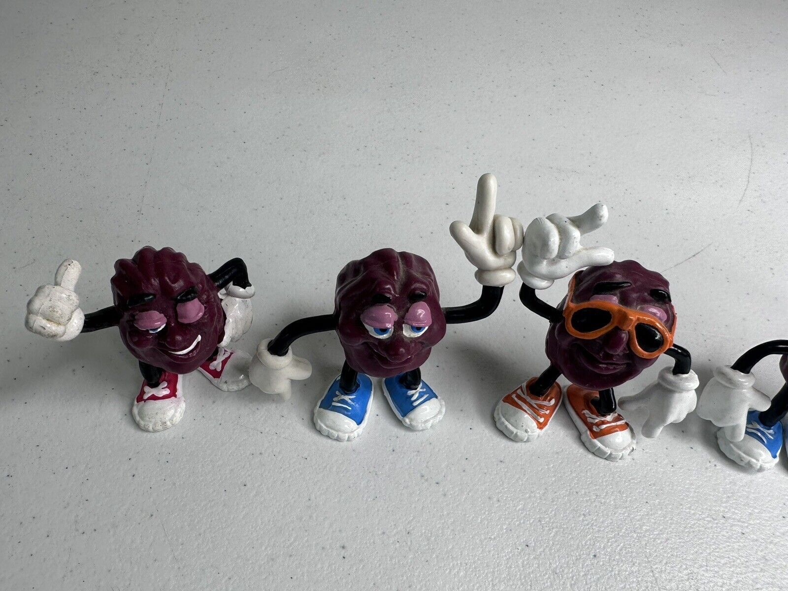 Vintage 1980s California Raisins Clay Figures - Iconic R&B Collectible Set of 6 - TreasuTiques