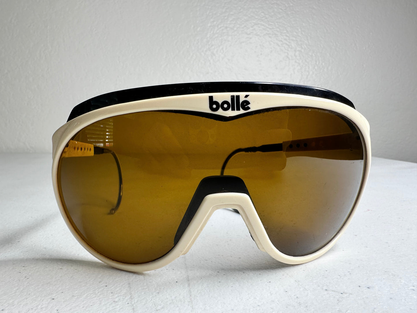 Vintage Bolle Chronoshield Sunglasses - Classic French Ski Goggles with Yellow Lenses