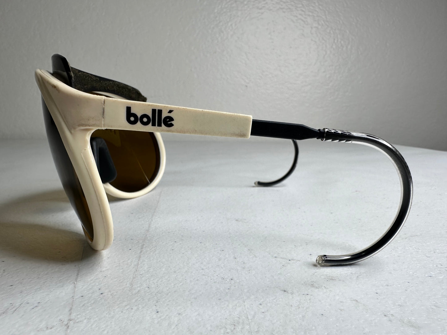 Vintage Bolle Chronoshield Sunglasses - Classic French Ski Goggles with Yellow Lenses